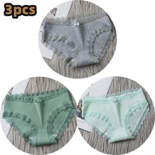 Lade das Bild in den Galerie-Viewer, 3-Pack Comfortable  Stretch Mid-Rise Cotton Panties - Gray, Green, Light Green

